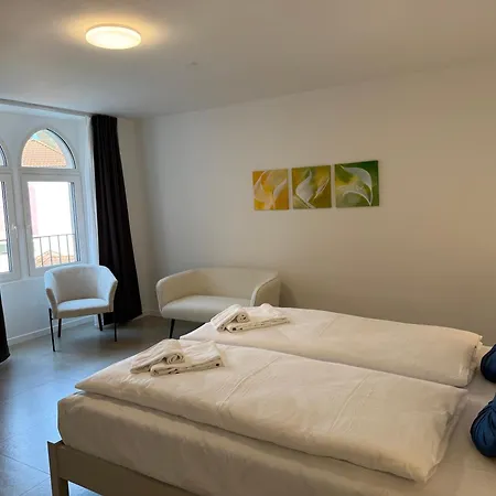 Schloss - & 4* Locarno