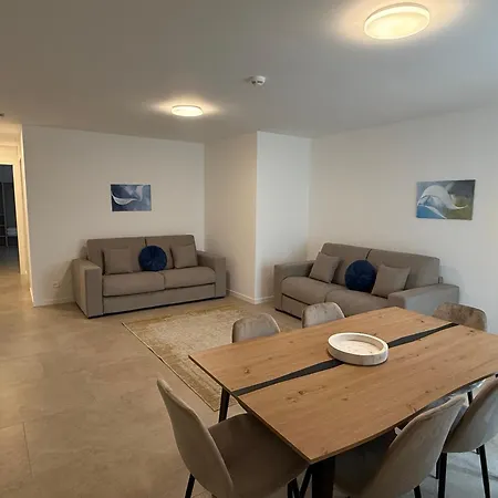 Schloss - & Aparthotel