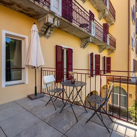 Aparthotel Schloss - & 3*