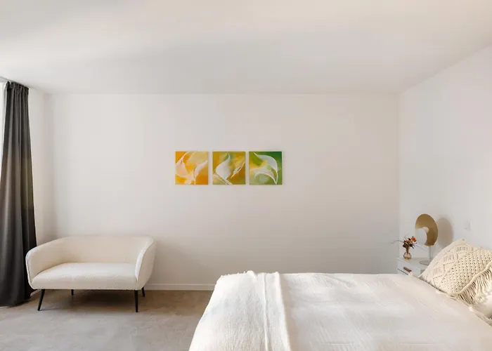 Schloss - & Apartmanhotel 4*