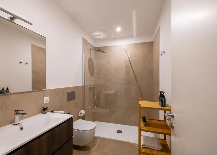 Schloss - & Apartmanhotel 4*