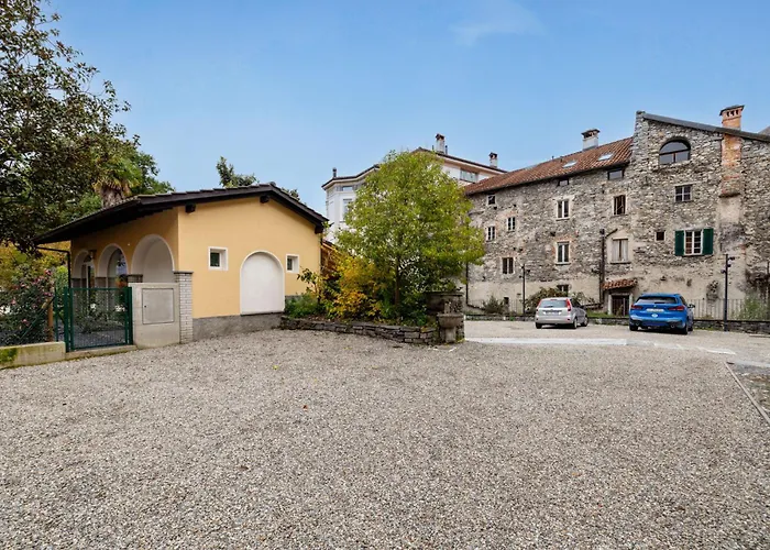 Apartmanhotel Schloss - &