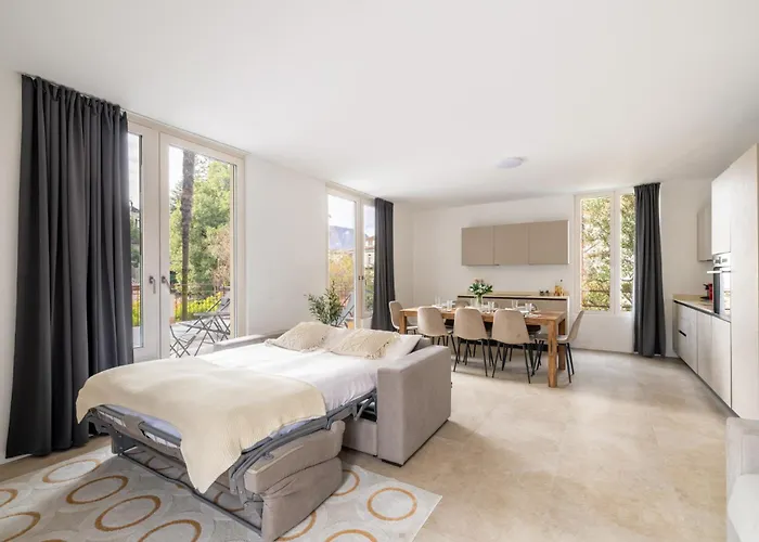 Schloss - & Apartmanhotel 4*