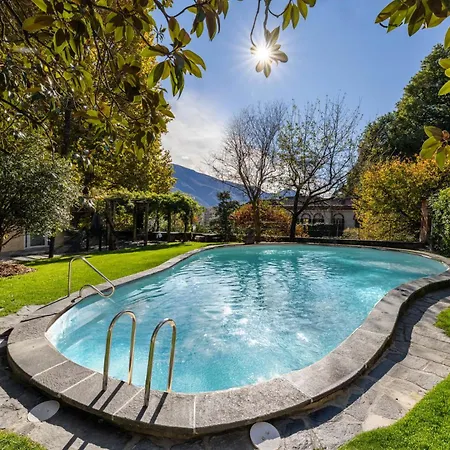 Schloss - & アパートホテル