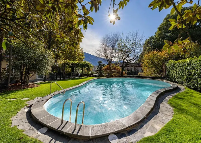 Schloss - & アパートホテル