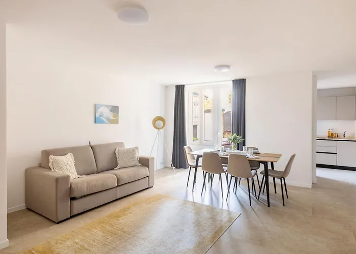 Schloss - & アパートホテル 4*