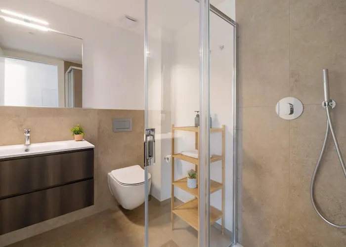 Schloss - & 4* ロカルノ