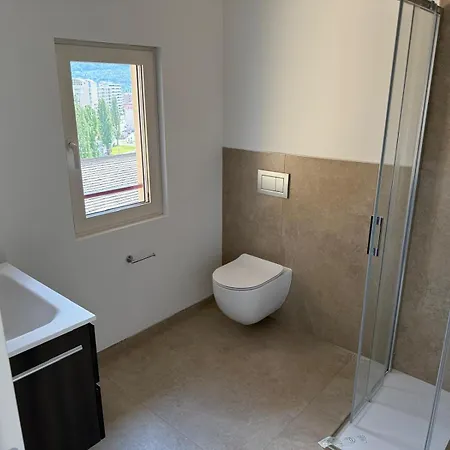 Schloss - & מלון דירות 4*